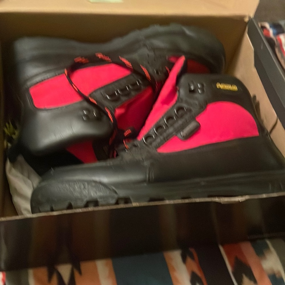 Nice gotetek asolo boots only worn twice lovely boots